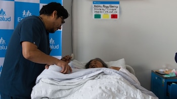 La endoscopia reveló una tumoración en el antro gástrico que posteriormente fue identificada como adenocarcinoma - Créditos: Essalud.