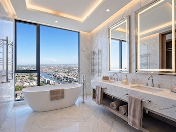 Harbour Tower Penthouse