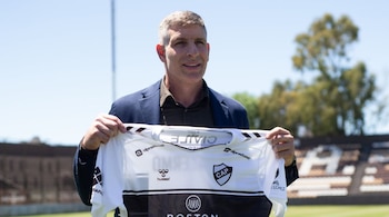 Martín Palermo fue presentado en