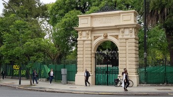 Arco de Tito, la antigua