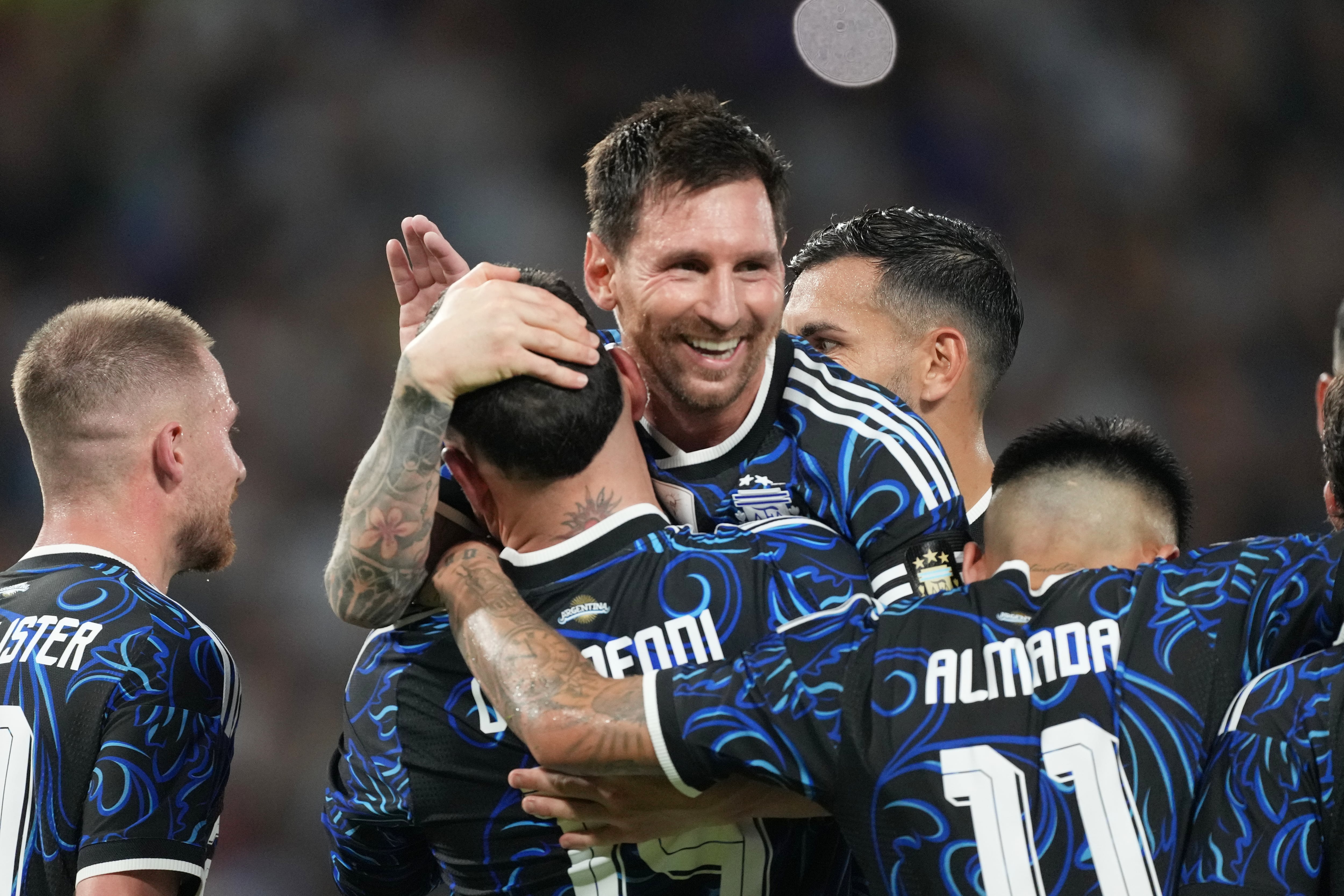 La selección liderada por Lionel Messi debutará en el Mundial el 16 de junio ante Argelia por el Grupo J (AP Foto/Gustavo Garello)