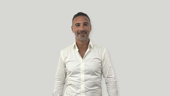 Martín Mora es director comercial