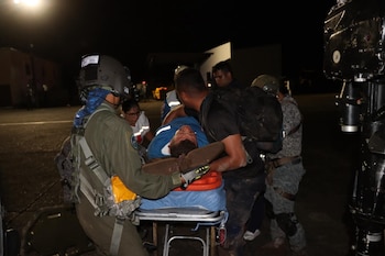 Las condiciones metereológicas han dificultado las maniobras de búsqueda - crédito @FuerzaAereaCol/X