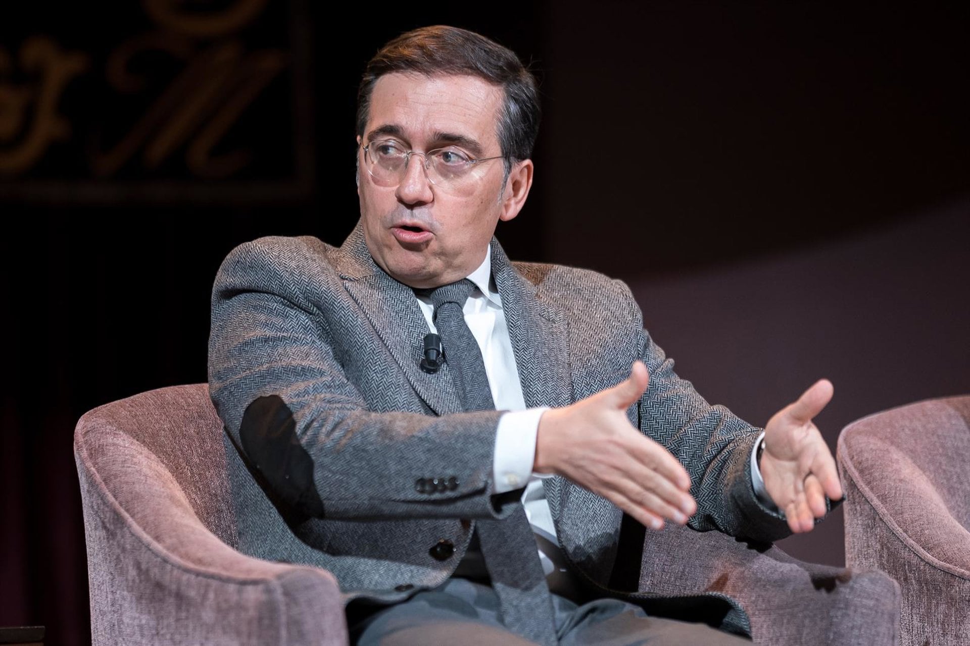 Albares convoca al embajador iraní en España para trasladarle su «repulsa» a la represión de las manifestaciones