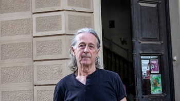 “Prometieron vivienda oficial y no cumplieron”: Ivan enfrenta un desahucio en Barcelona tras pagar 27 años de alquiler