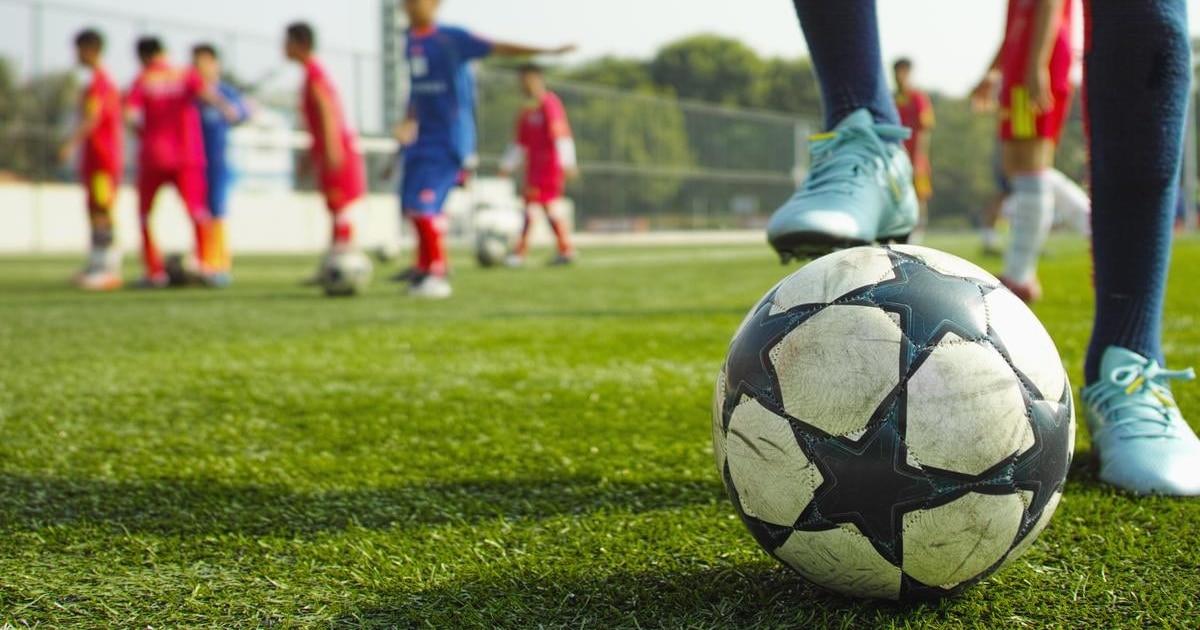 ¿Cómo los deportes influyen en el rendimiento académico de los adolescentes?