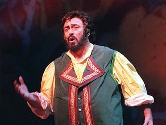 El tenor interpretando a Nemorino en L'elissir del amore de Donizetti.