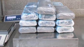 Detienen a mexicano y a estadounidenses en la frontera con más de 3 millones de pesos en droga