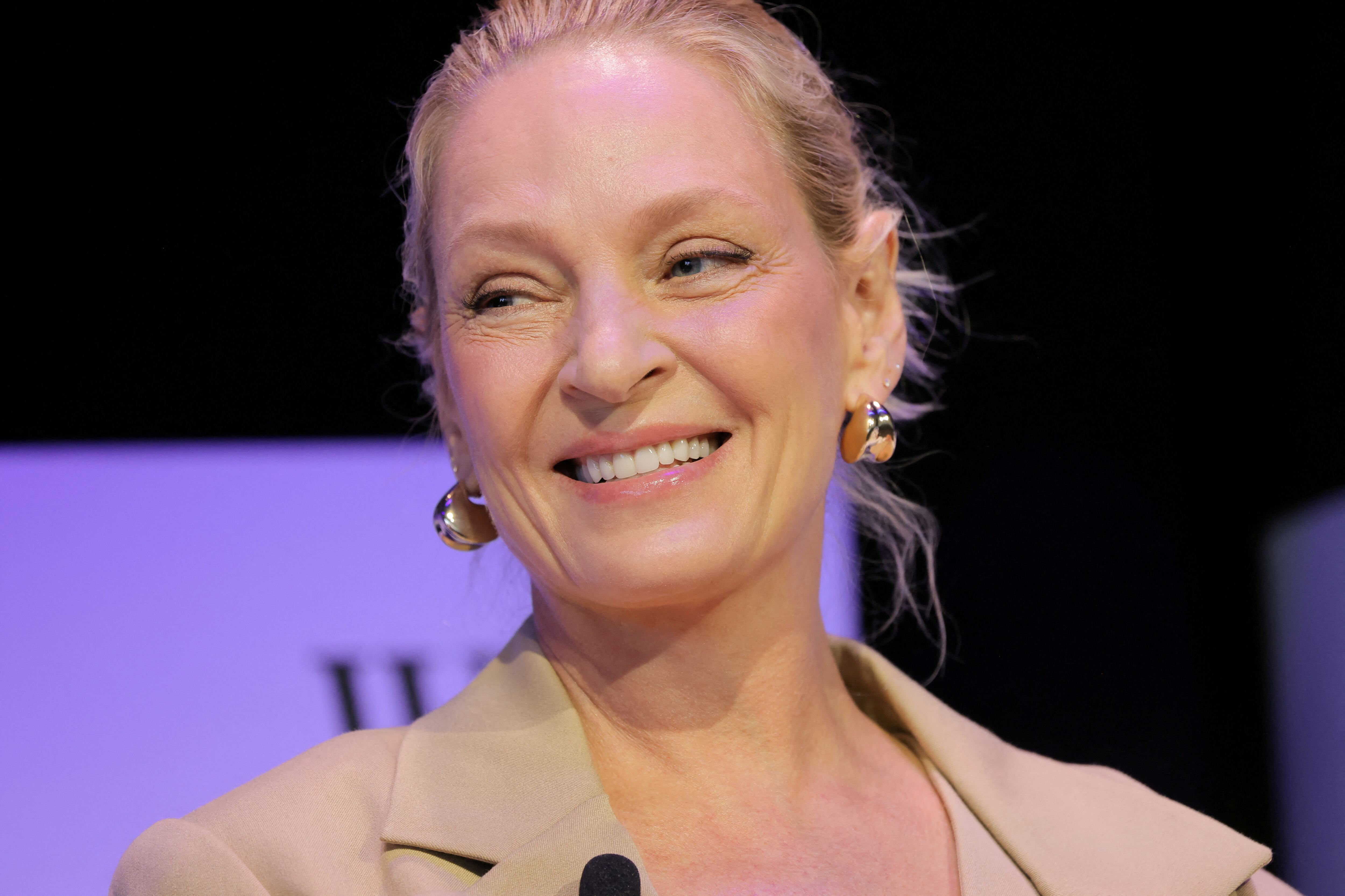 Uma Thurman contó que lava las bolsas ziploc para disminuir su huella ecológica. (REUTERS/Andrew Kelly)