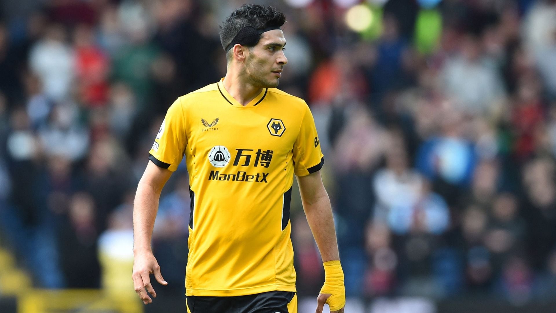 El Lobo de Tepeji fue ídolo de los Wolves en su primera temporada. (REUTERS/Peter Powell)