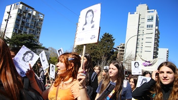 Cientos de estudiantes se movilizaron en La Plata para conmemorar los 50 años de La Noche de los Lápices