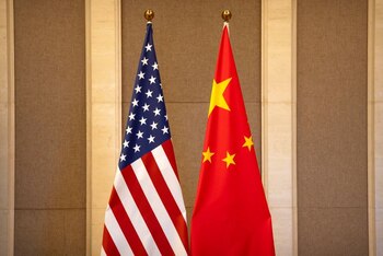 En Estados Unidos hay un preocupación creciente ante el uso de datos de sus ciudadanos en entrenamiento de IA por empresas chinas (Mark Schiefelbein/REUTERS)