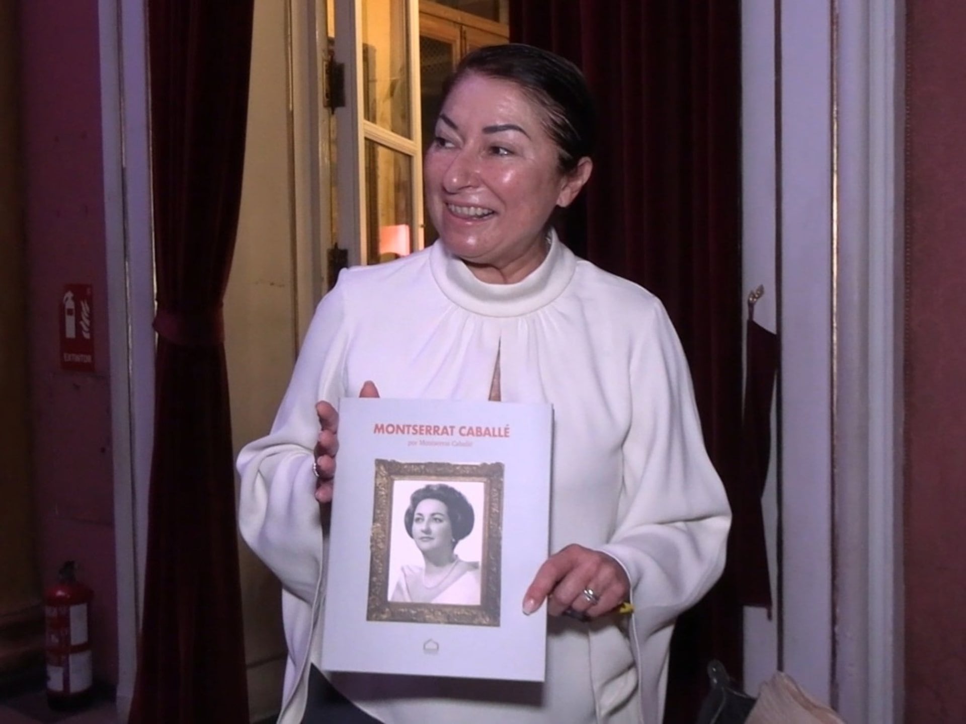 09/10/2026 Montserrat Martí se emociona al recordar a su madre, Montserrat Caballé, y desvela las dificultades para crear su museo.El legado de Montserrat Caballé continúa muy presente entre quienes la conocieron y admiraron su extraordinaria trayectoria artística. La soprano, fallecida el 6 de octubre de 2018, ha vuelto a ser protagonista con la presentación de