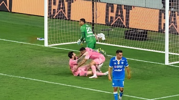 Cruz Azul pierde la Campeones Cup: la Máquina cae 2-0 vs Inter Miami; Messi y Casemiro anotaron los goles