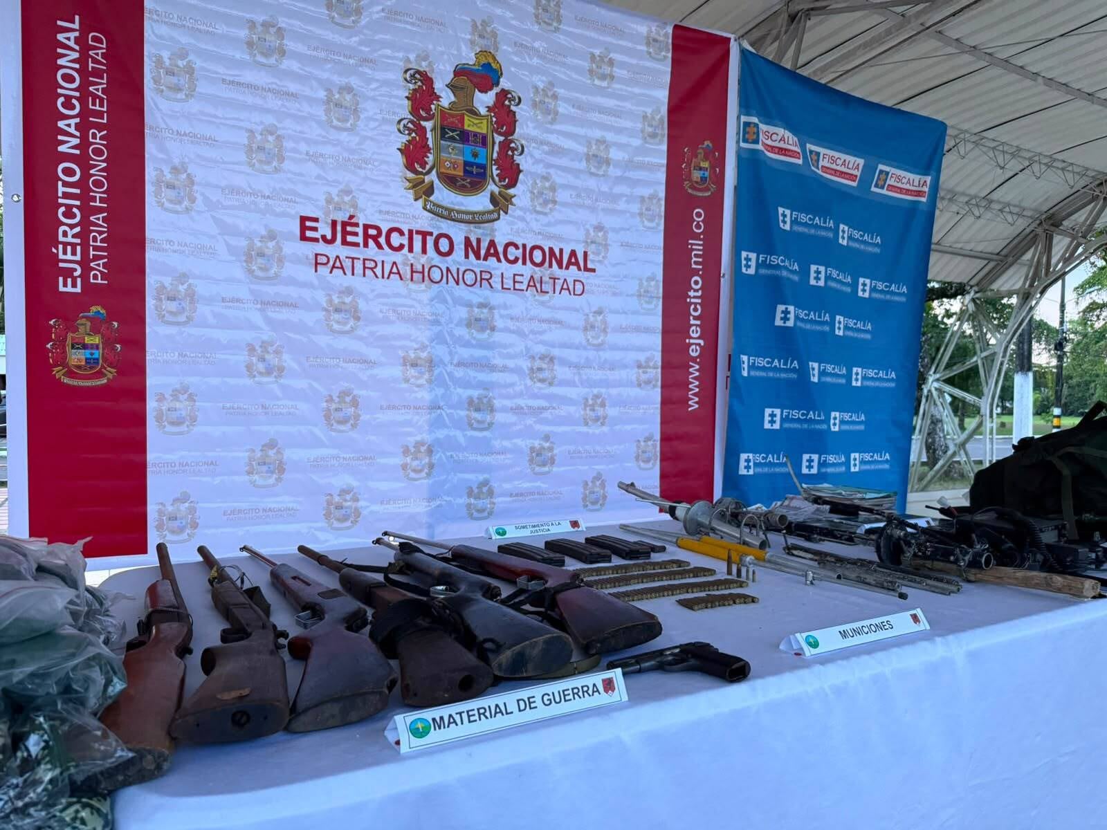 Golpe a la criminalidad: Ejército de Colombia y Senafront Panamá neutralizan 17 integrantes del Clan el Golfo en dos operaciones en zona fronteriza (Ejército Nacional)