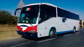 En este autobús viajaban 70