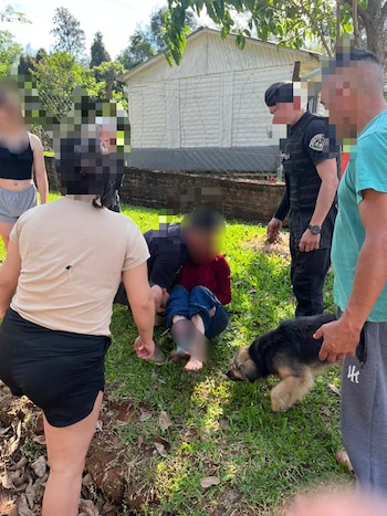 Misiones: una mujer de 93 años ingresó al patio de una vecina, fue atacada por un perro y murió