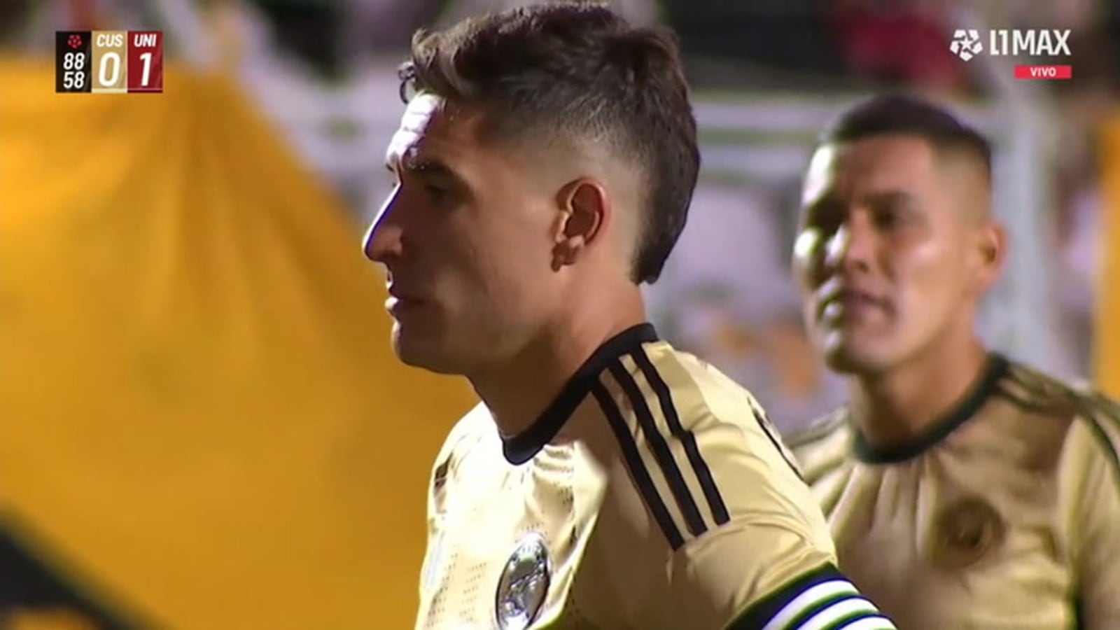 Gol de Facundo Callejo tras polémico penal en Universitario vs Cusco FC por Liga 1 2026