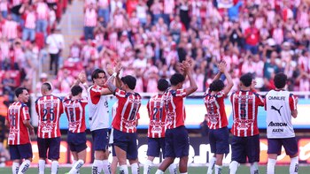 Monterrey sigue en la cima