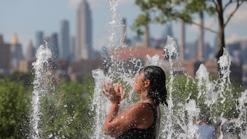 Más de 50 millones de personas bajo alerta por calor extremo y tormentas severas en Estados Unidos