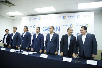 Los mandatarios señalaron condiciones entre las que destacan no permitir la centralización de los servicios de salud y la libertad en cuanto a la compra de medicamentos. (Foto: Cuaroscuro)