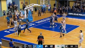 El tiro ganador del Tucu Lezcano en la victoria de Ferro ante La Unión de Formosa por la Copa Islas Malvinas (Captura de video)