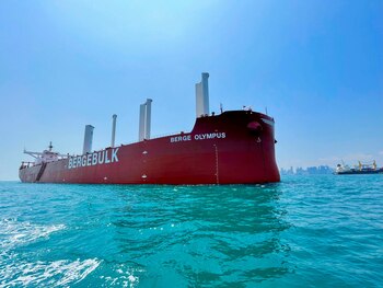 Velas modernas transforman la energía