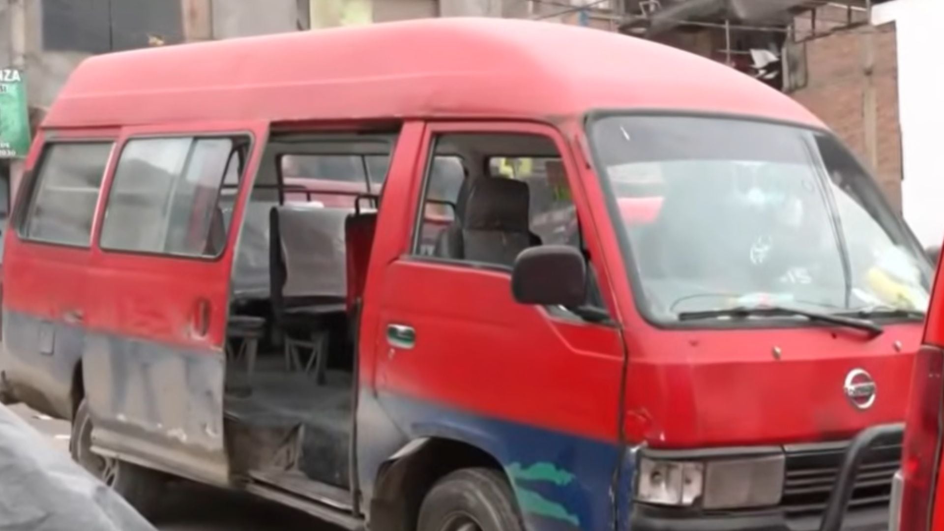 Banda criminal da 24 horas a empresa de transporte para contactarla o enfrentar represalias