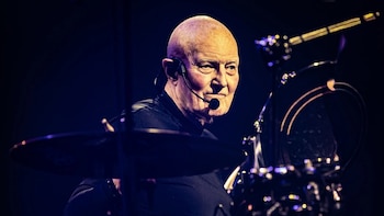 El baterista de AC/DC, Chris Slade, anunció que dejará los escenarios tras más de 60 años de carrera