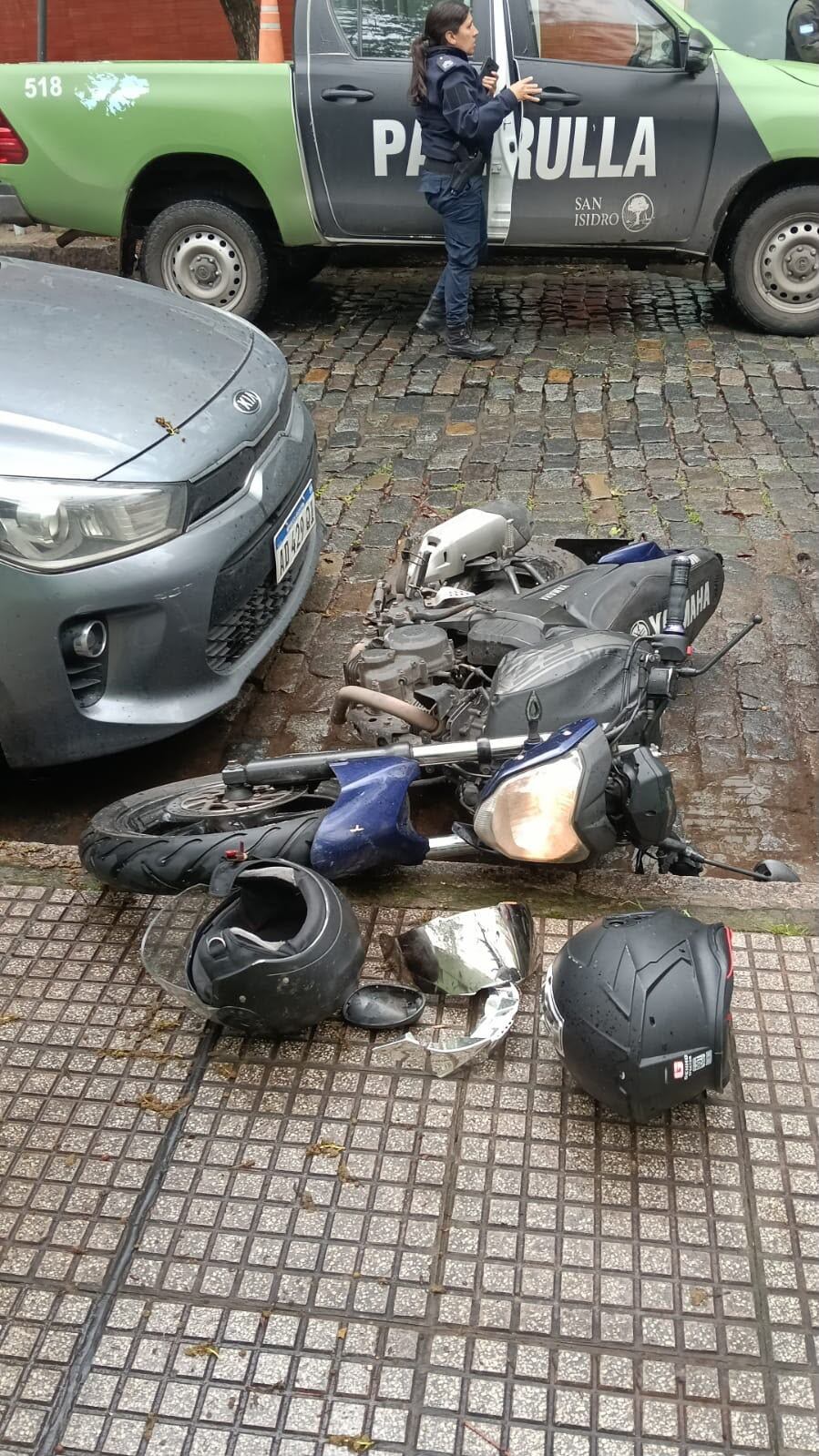 La moto que usaron para la fuga después del robo