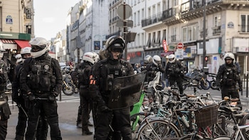 El Gobierno francés despliega 70.000 policías y gendarmes por todo el país ante nuevas manifestaciones