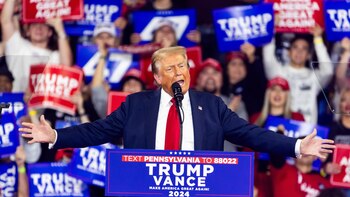 Donald Trump califica la migración