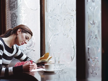 Al principio mantenían correspondencia para