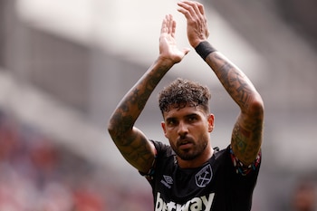 Emerson Palmieri durante un partido