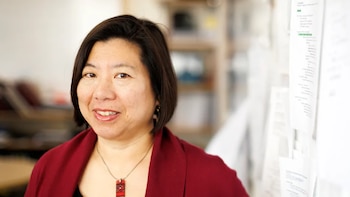 Catherine Wu, oncóloga de Harvard, sobre las vacunas personalizadas que pueden cambiar el tratamiento del cáncer: “No es momento de dar marcha atrás”