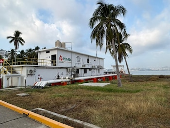 La deuda de Pemex ha ido disminuyendo gracias a aportaciones del gobierno federal.
Crédito: X /@Pemex