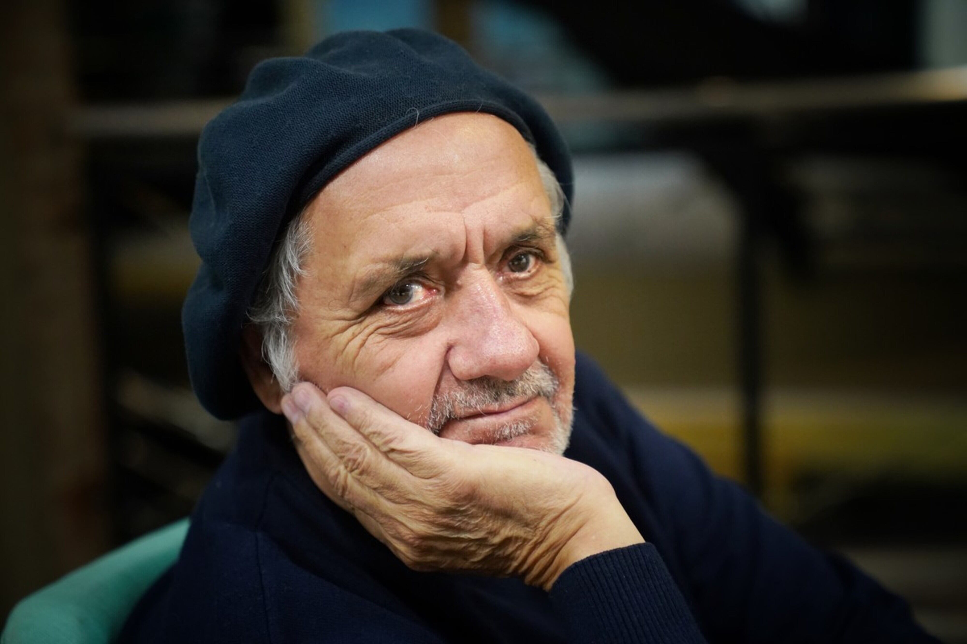 Oscar Cholo Gómez Castañón: “Hay muchas canciones que no son ficción poética, sino hechos reales transformados en canción