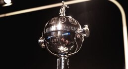 Qué equipos pasarán a los cuartos de final de la Copa Libertadores 2025, según la IA