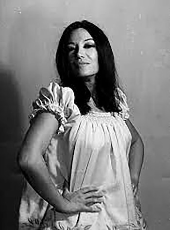 Perla Santalla creció en una