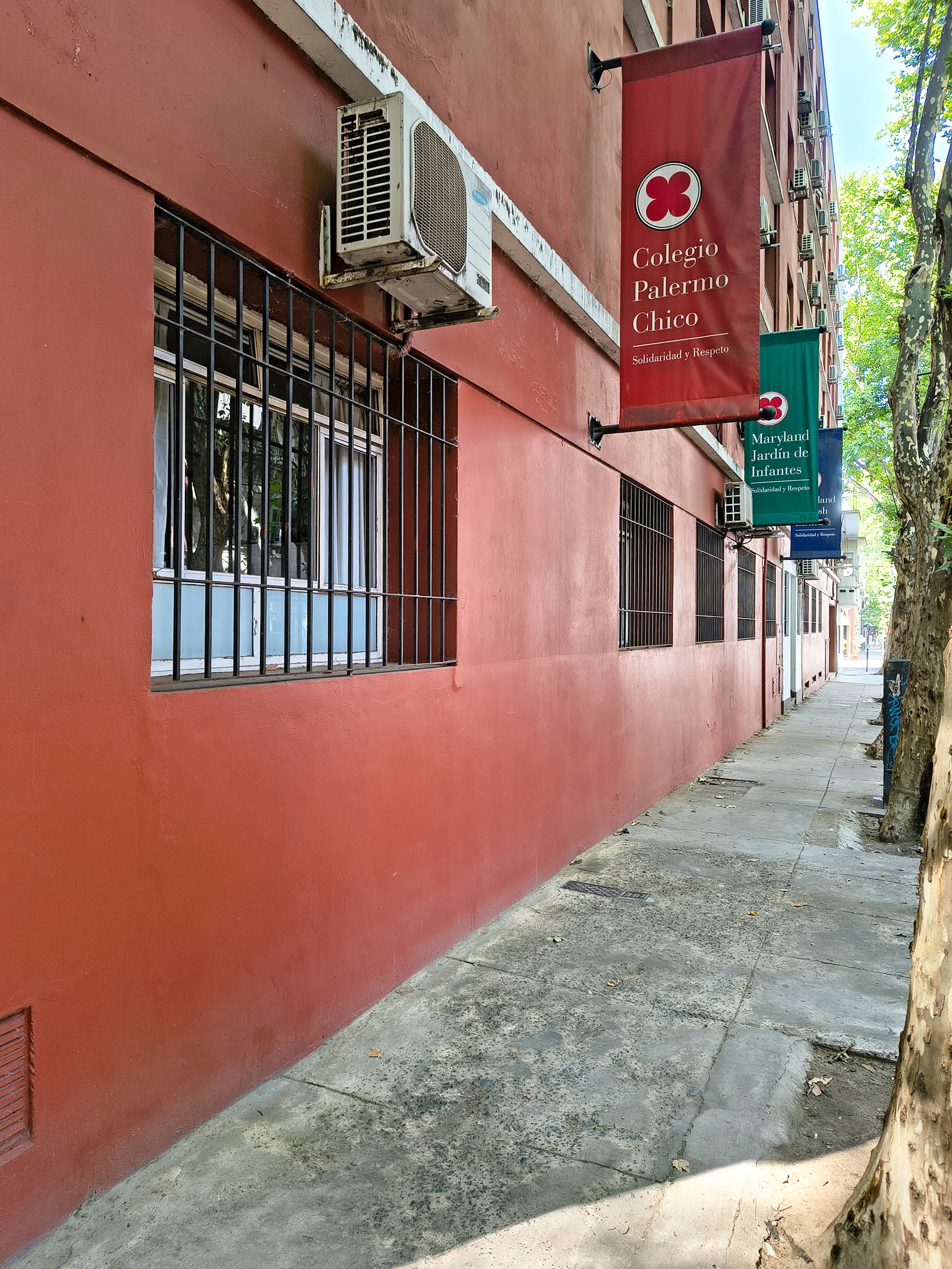 Los chicos presuntamente abusados eran compañeros del hijo del acusado en el Colegio Palermo Chico