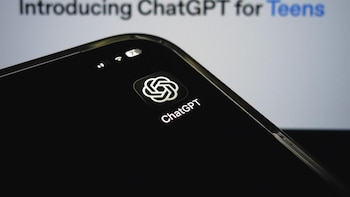 OpenAI, la impulsora de ChatGPT, demandada por ocho estados de EEUU por "causar daños a niños" e infringir la ley