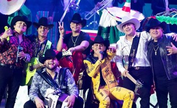 La banda Grupo Firme fue