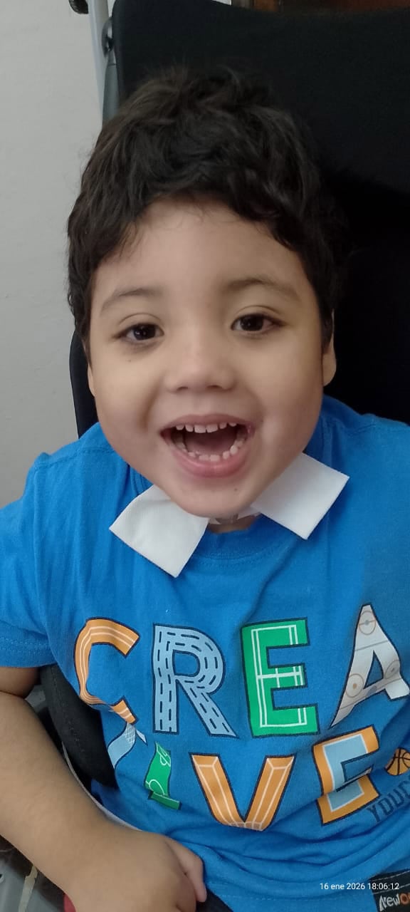 El tratamiento que busca la familia en Tailandia se basa en terapias con células madre y exige un mes de internación en Bangkok