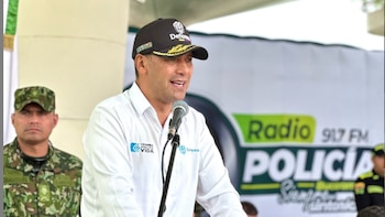 El ministro de Defensa pidió