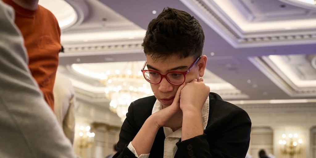 Faustino Oro se quedó sin margen de error para convertirse el gran maestro más joven de la historia del ajedrez - Infobae