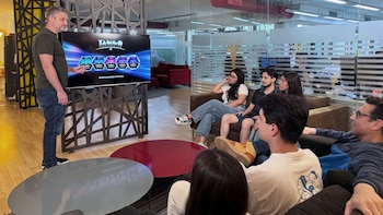 El programa busca formar perfiles