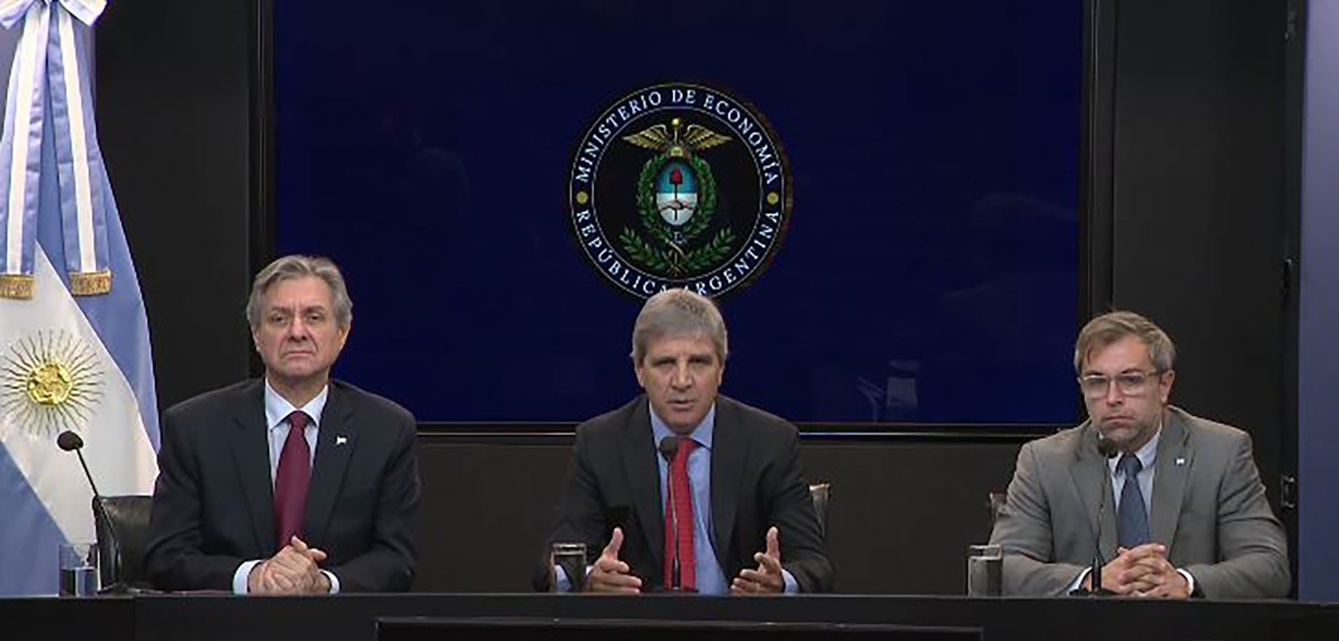José Luis Daza, Luis Caputo y Federico Furiase