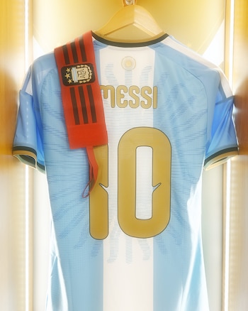 La camiseta que utilizará Lionel Messi en su despedida de la Selección (@Argentina)