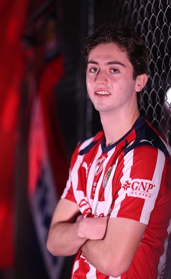 Su llegada a Chivas reavivó