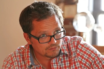 Jorge Ernesto Campos Herrero, dueño de CommonWealth Coffeehouse en San Antonio, fue acusado por el gobierno de Estados Unidos de fraude bancario y robo de identidad agravado